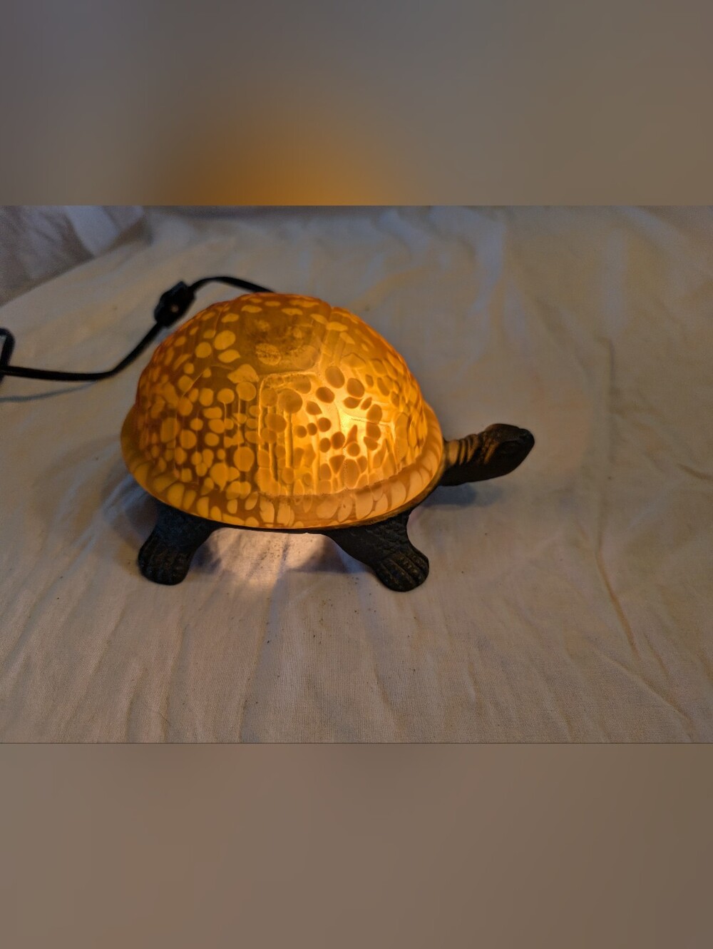 2/120$ Vintage Amber Tiffany Turtle Accent Lamp - Vintage